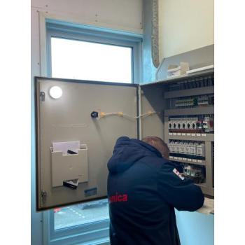  Gyrophare aimant LED RGBW (Be 