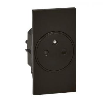  LNW PRISE 2P+T 16A AUTO 