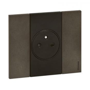  LNW PRISE 2P+T 16A AUTO 