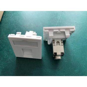  PRISE RJ45 CAT6 + PLASTRON45 