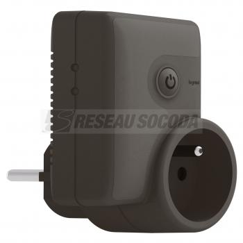  PRISE MOBILE CONNECTEE FR 16A 