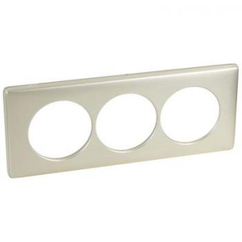  **PLAQUE 3P 57MM  TITANE 