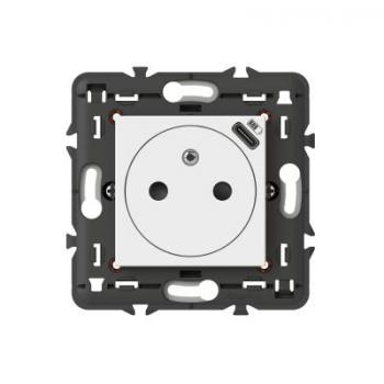  PRISE 2P+T FR USB C BL + SUP 