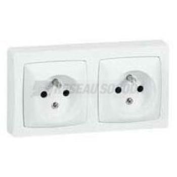  **DOUBLE PRISE 2P+T SAILLIE 