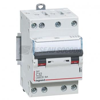  DX3 4P C32 4500A/6KA 3M 