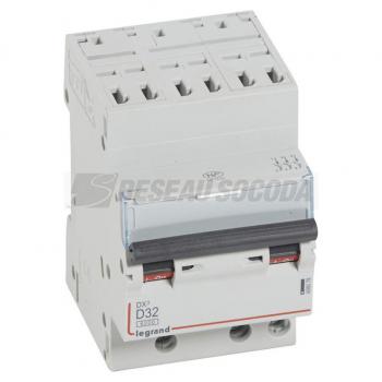  DX3 3P D32 6000A/10KA AUTO 