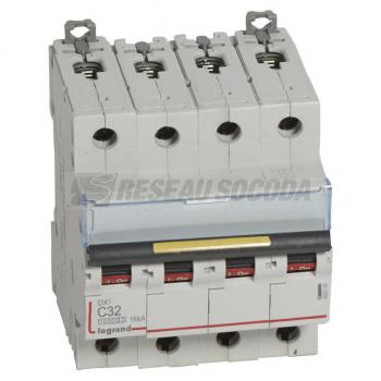  DX3 4P C32 10000A/16KA 
