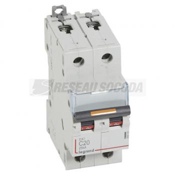  DX3 2P C20 25KA 