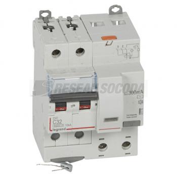 DX3 2P C32 6000A AC 300MA 4M 