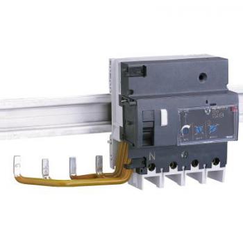  VG NG125 4P 125A 300  3000mA 