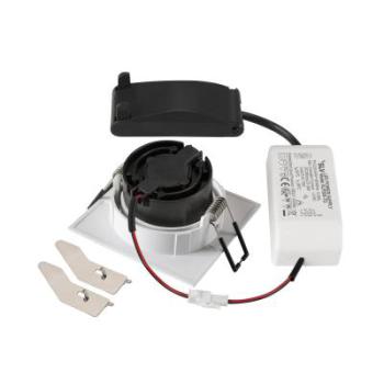  NEW TRIAr 68 DL 60� carr� bla 