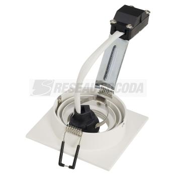  **NEW TRIA 78 GU10 carr bl cl 
