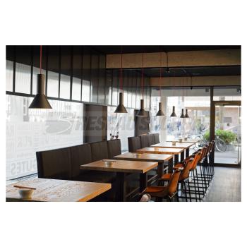  **PHELIA ronde noir E27 23W 