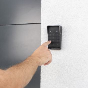  Clavier a code 2 io pro 