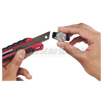  CUTTER A LAME SECABLE 18 MM 