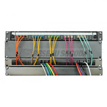  PASSE CABLE BALAIS 1U NOIR 
